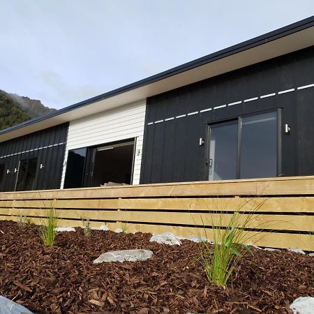 Stony Creek, 3 Bedroom Home, フランツ・ジョゼフ エクステリア 写真